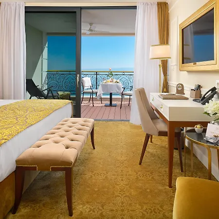 Harmony 4* ספליט