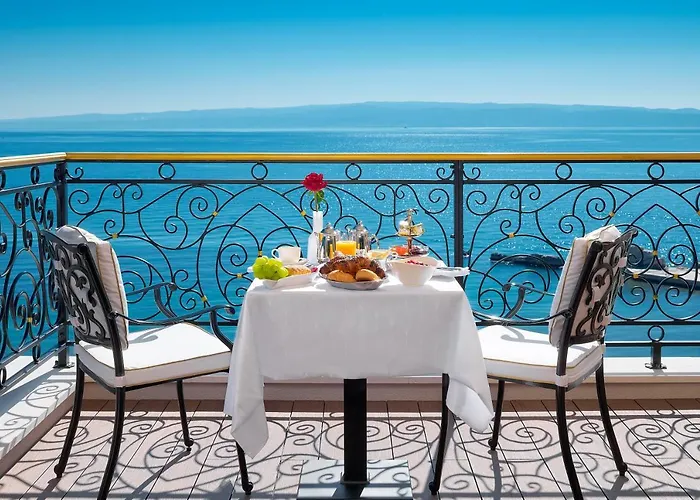 Hotel Harmony