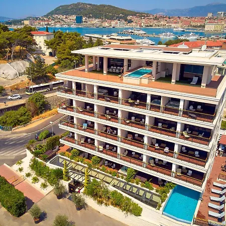 Hotel Harmony 4*