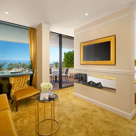 Harmony Hotel 4*