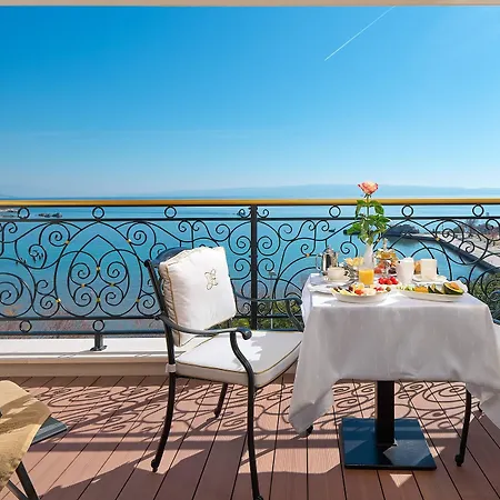 Harmony Hotel 4*