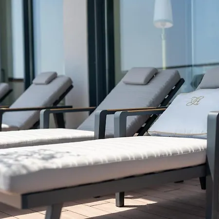 Harmony Hotel 4*
